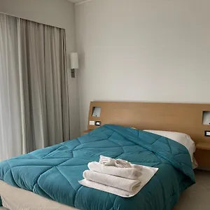  Bed & Breakfast & B